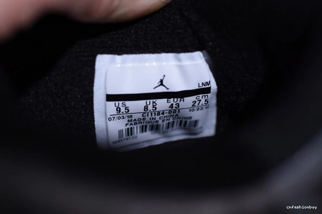 4 Laser CI1184-001 Retro Air Black Jordan 0914